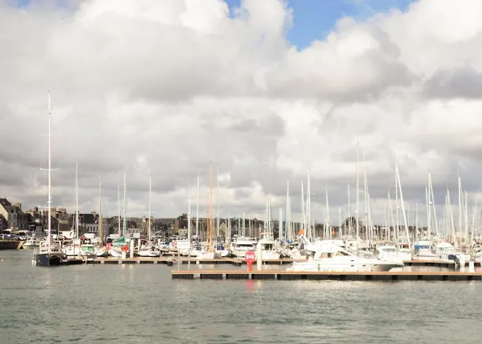 Awesome In Saint-Vaast-la-Hougue