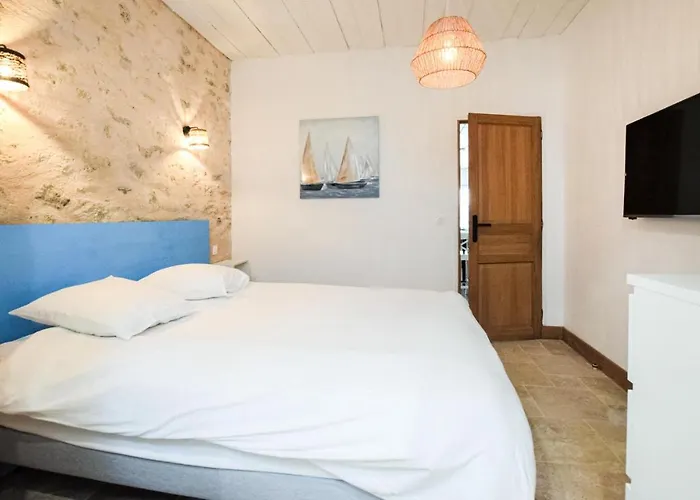 Vakantiehuis Awesome In Saint-Vaast-la-Hougue